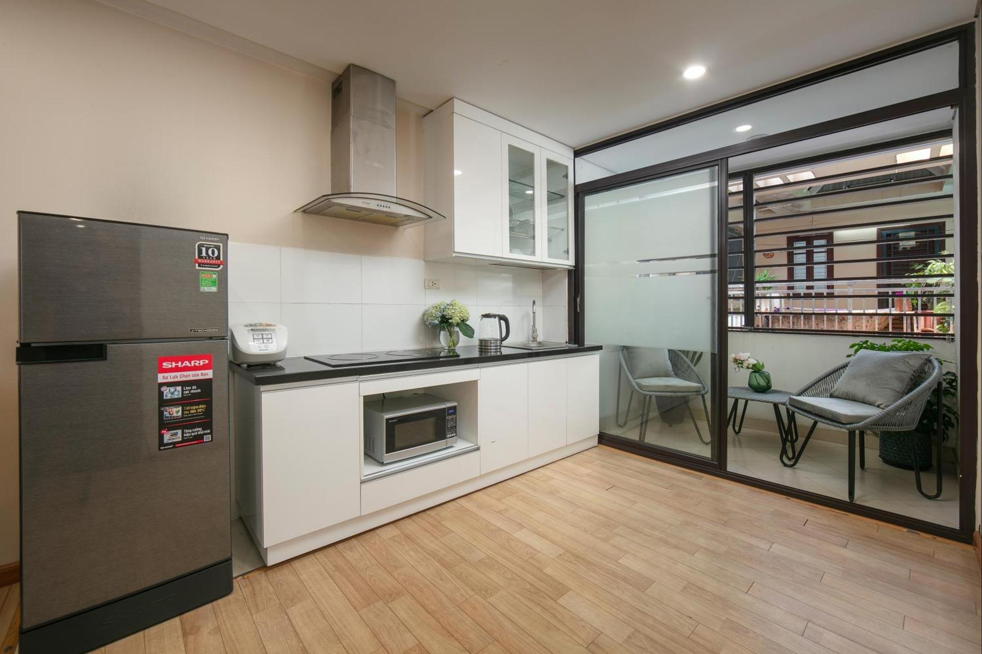 Hb Serviced Apartment - 121B Quan Hoa هانوي المظهر الخارجي الصورة