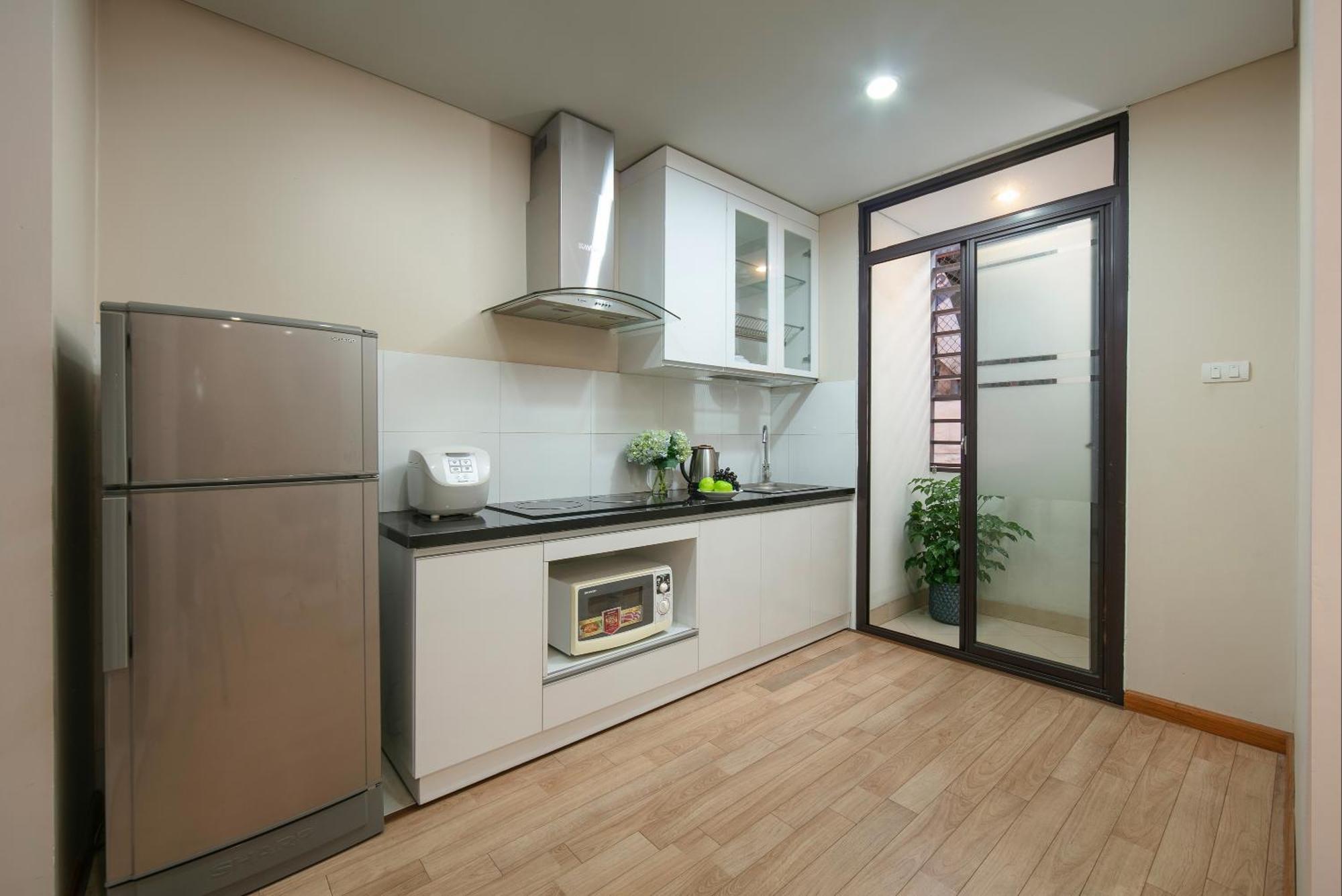Hb Serviced Apartment - 121B Quan Hoa هانوي المظهر الخارجي الصورة